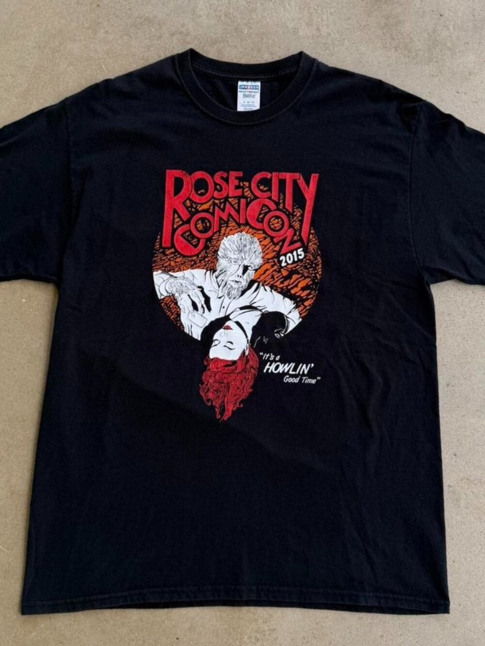 2015 Rose City Comic Con Werewolf & Pinup Girl Retro Graphic T Shirt Men's Large